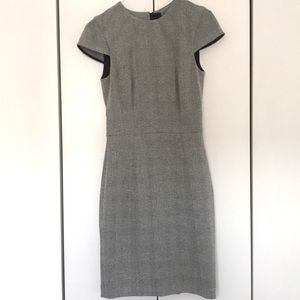 Never worn professional looking dress